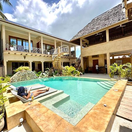 Chikachika Beach B&B Nungwi Extérieur photo