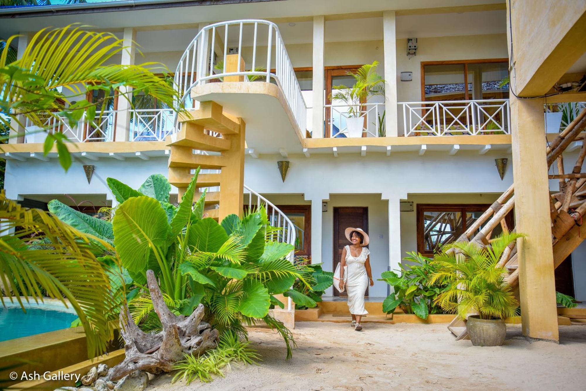 Chikachika Beach B&B Nungwi Extérieur photo